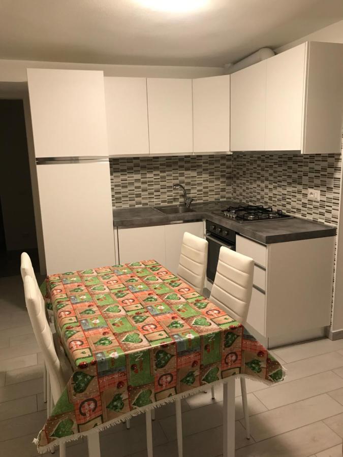 Ca' da Berabusch Apartment Gravedona Bagian luar foto